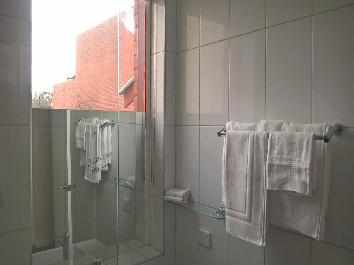 Crown Cbd Motel - City Location Бендиго Экстерьер фото