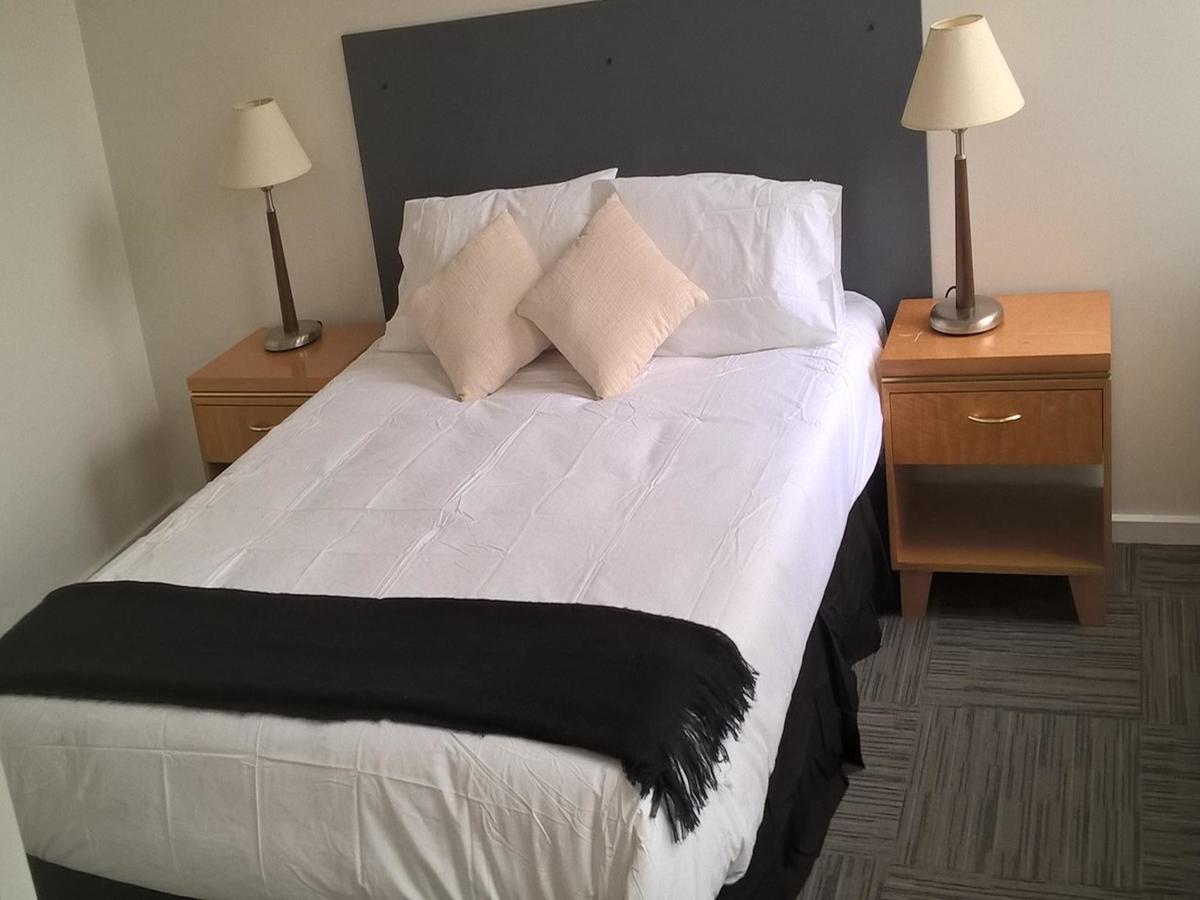 Crown Cbd Motel - City Location Бендиго Экстерьер фото