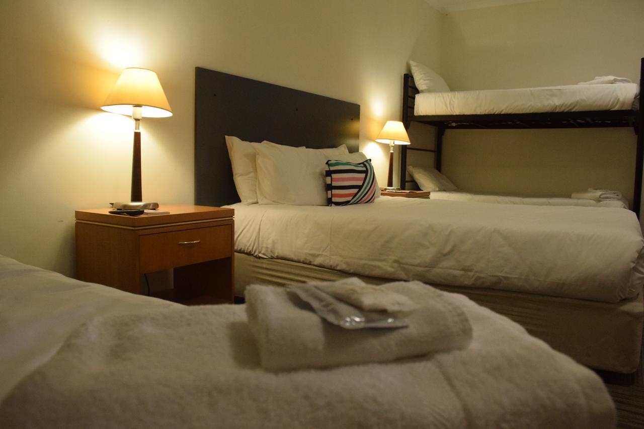 Crown Cbd Motel - City Location Бендиго Экстерьер фото