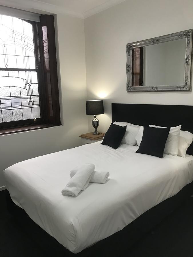 Crown Cbd Motel - City Location Бендиго Экстерьер фото